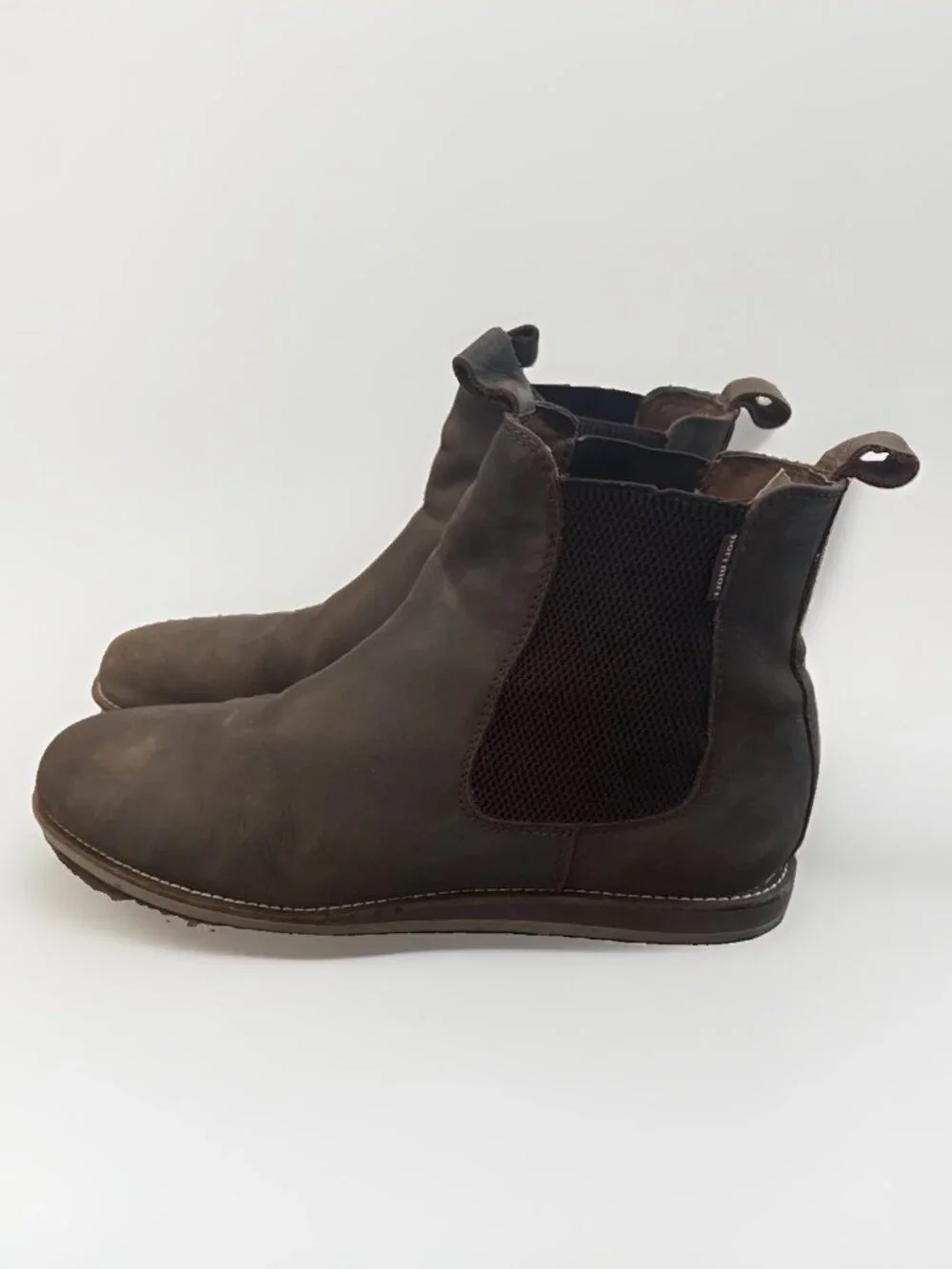 Hari Mari Men's Odessa Suede-Leather Chelsea Boots Size 12 US EU 45